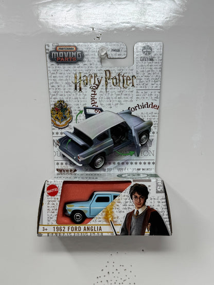 Matchbox Moving Parts Harry Potter 1962 Ford Anglia 1:64 Diecast