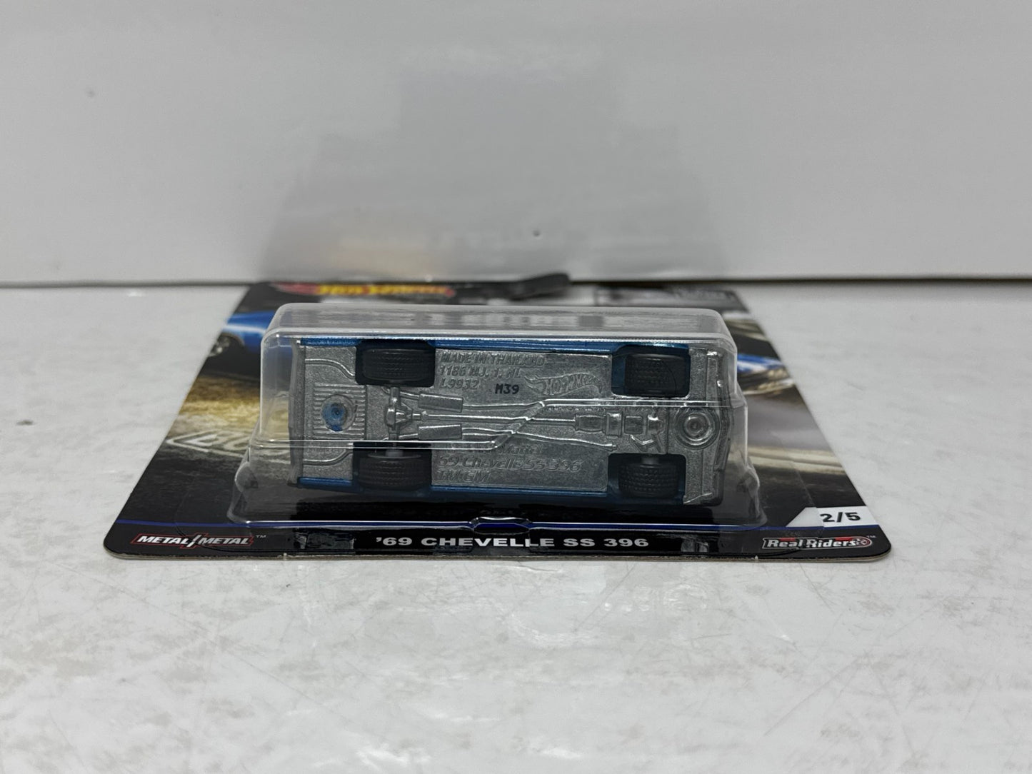 Hot Wheels Premium Cruise Boulevard 1969 Chevelle SS 396 1:64 Diecast