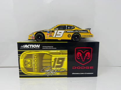 Action NASCAR Jeremy Mayfield #19 Bud Shootout 2005 Dodge Charger 1:24 Diecast