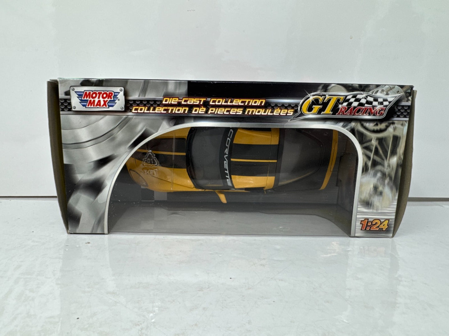 Motormax GT Racing 2005 Chevrolet Corvette C6 1:24 Diecast
