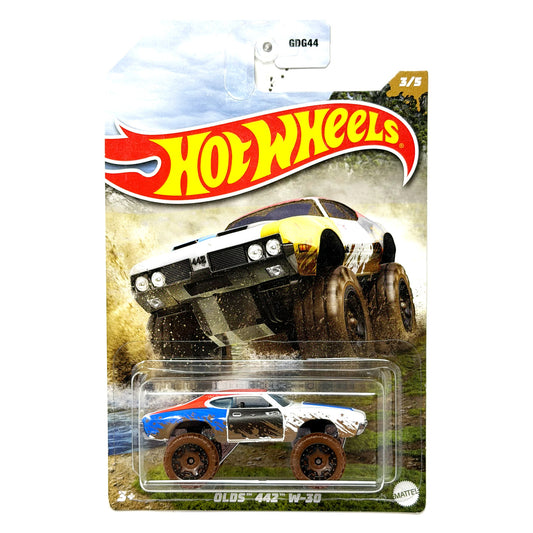 Hot Wheels Mud Runners Oldsmobile 442 W-30 1:64 Diecast