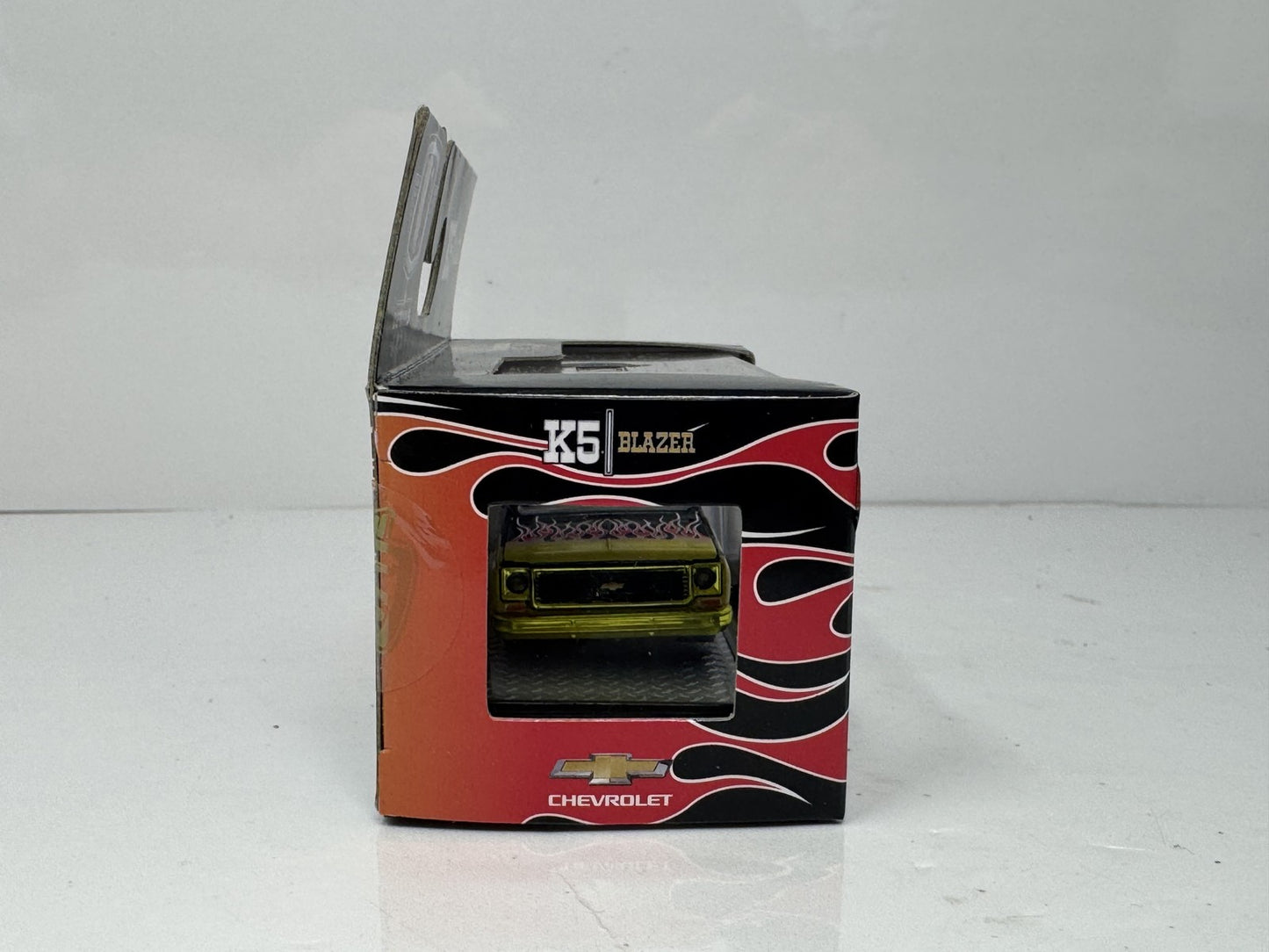 M2 Machines 1973 Chevrolet K5 Blazer CHASE 1:64 Diecast