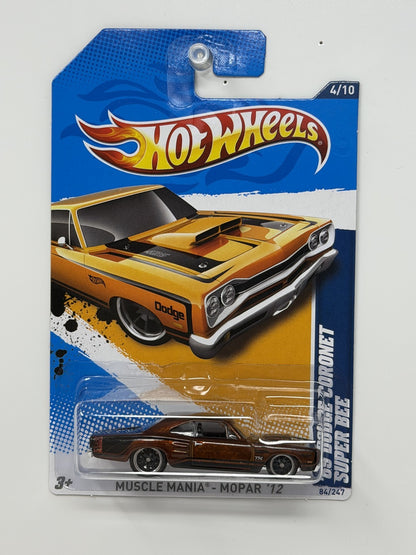 Hot Wheels Super Treasure Hunt 1969 Dodge Coronet Super Bee 1:64 Diecast STH