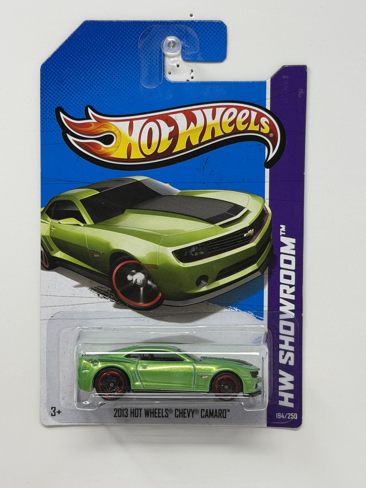 Hot Wheels HW Showroom 2013 Hot Wheels Chevy Camaro 1:64 Diecast Green