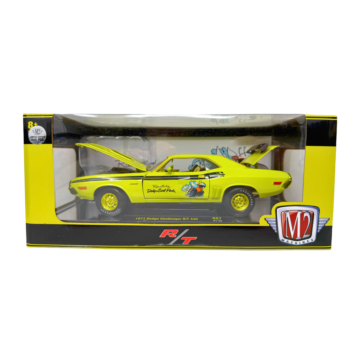 M2 Machines Scat Pack 1971 Dodge Challenger R/T 440 CHASE 1:24 Diecast Yellow
