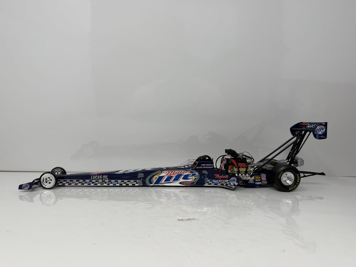 Action NHRA 2004 Larry Dixon Miller Lite Commemorative Can Series Top Fuel Dragster 1:24 Diecast Blue Silver