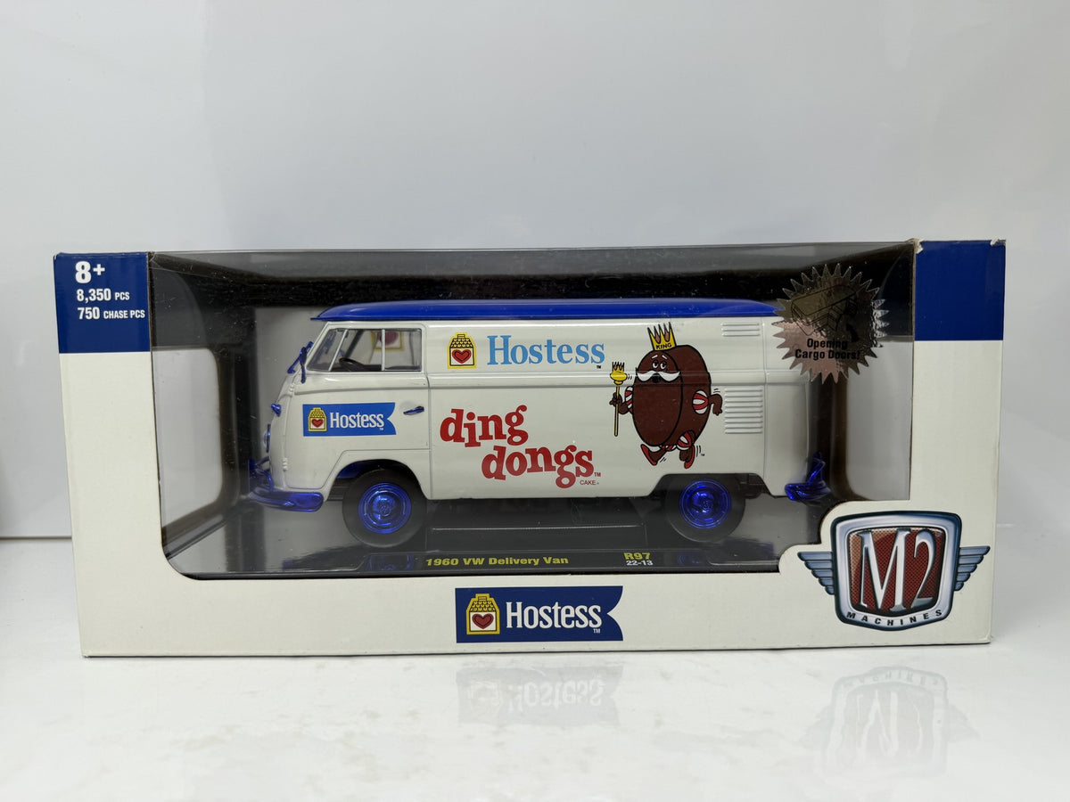 M2 Machines Hostess 1960 Volkswagen Delivery Van CHASE 1:24 Diecast White Blue