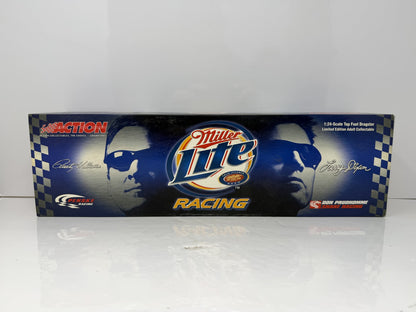 Action NHRA 2004 Larry Dixon Miller Lite Commemorative Can Series Top Fuel Dragster 1:24 Diecast Blue Silver