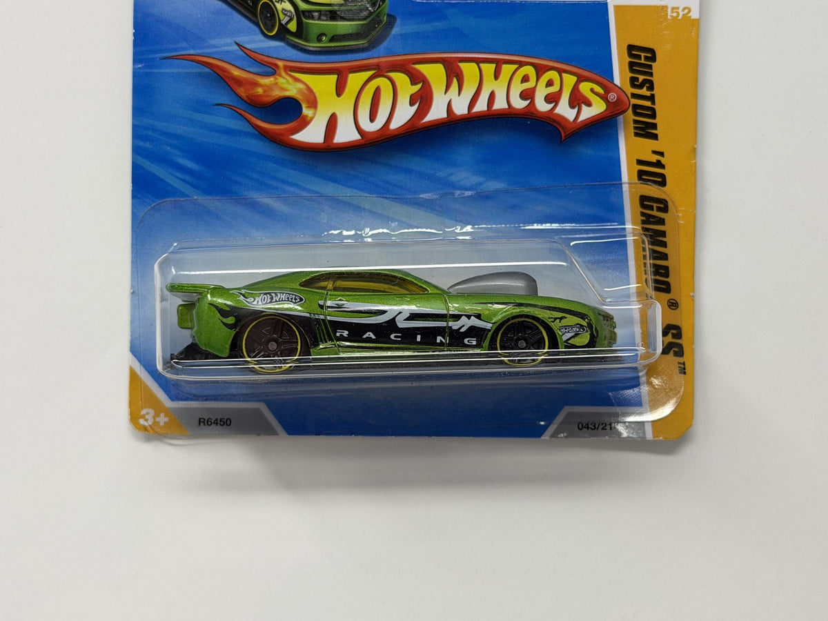 Hot Wheels HW Premiere Custom 2010 Chevrolet Camaro SS 1:64 Diecast Short Card