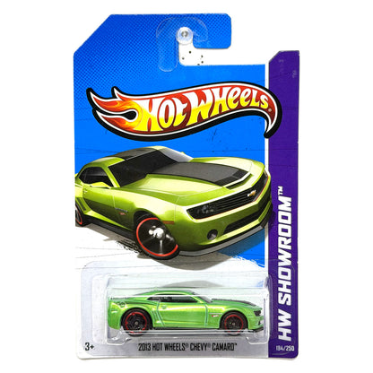 Hot Wheels HW Showroom 2013 Hot Wheels Chevy Camaro 1:64 Diecast Green