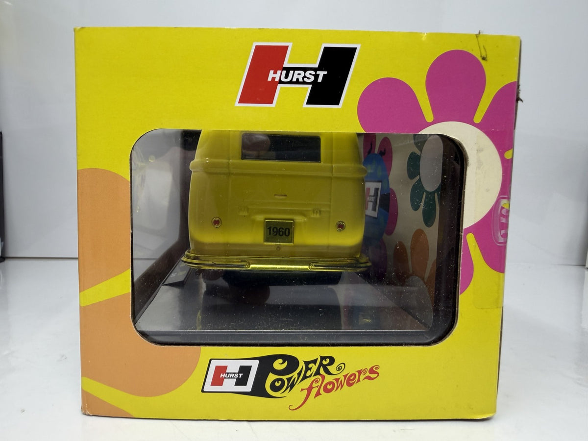 M2 Machines Hurst 1960 Volkswagen Delivery Van CHASE 1:24 Diecast Yellow