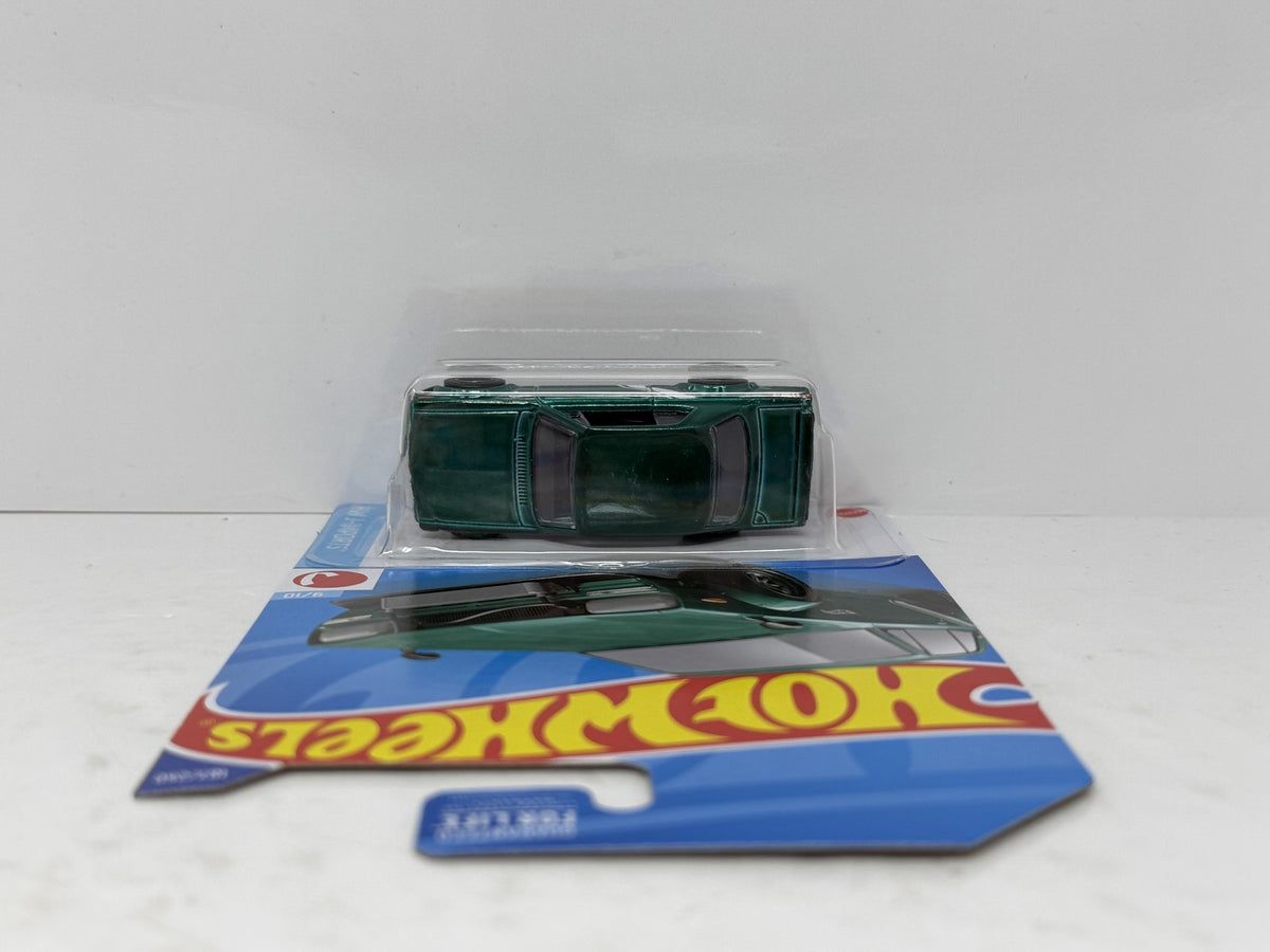 Hot Wheels Super Treasure Hunt 1972 Nissan Skyline HT 2000GT-X 1:64 Diecast STH