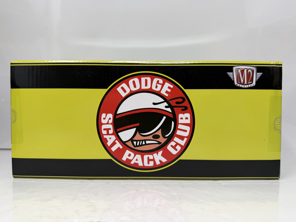 M2 Machines Scat Pack 1971 Dodge Challenger R/T 440 CHASE 1:24 Diecast Yellow