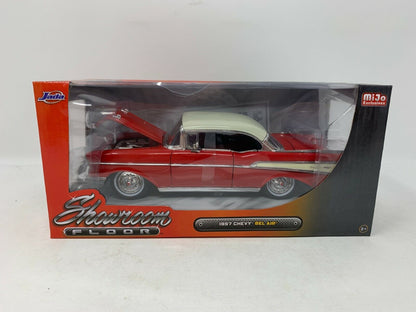 Jada Showroom Floor 1957 Chevy Bel Air MiJo Exclusives 1:24 Diecast