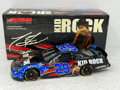 Action Nascar #29 Tony Stewart Kid Rock GM Dealers 2004 Monte Carlo 1:24 Diecast