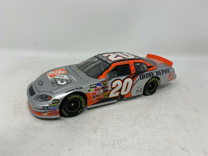 Action Nascar #20 Tony Stewart Home Depot 25th Anniversary 1:24 Diecast