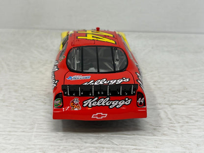 Action Nascar #44 Terry Labonte Kellogg's GM Dealers 2005 Chevy 1:24 Diecast