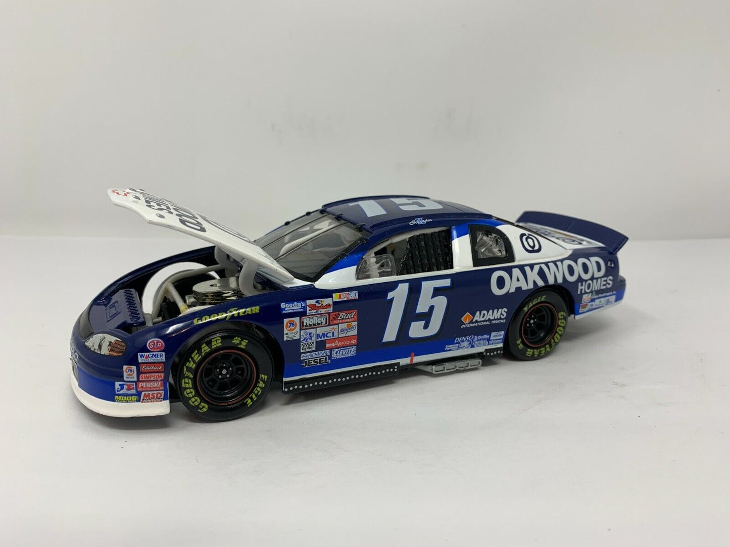 Action Nascar Ken Schrader #15 Oakwood Homes 1999 Monte Carlo Bank 1:24 Diecast