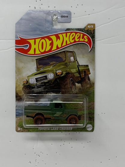 Complete Set of 5 Hot Wheels Off Road Mudd Runners 1:64 Diecast