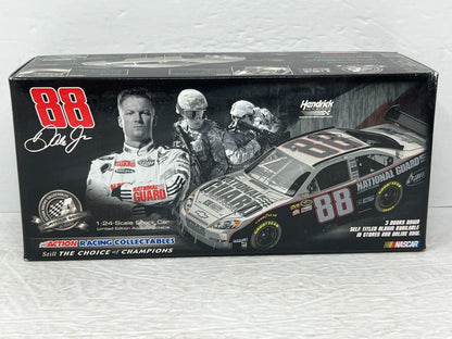 Action Nascar #88 Dale Earnhardt Jr. National Guard 3 Doors Down 1:24 Diecast