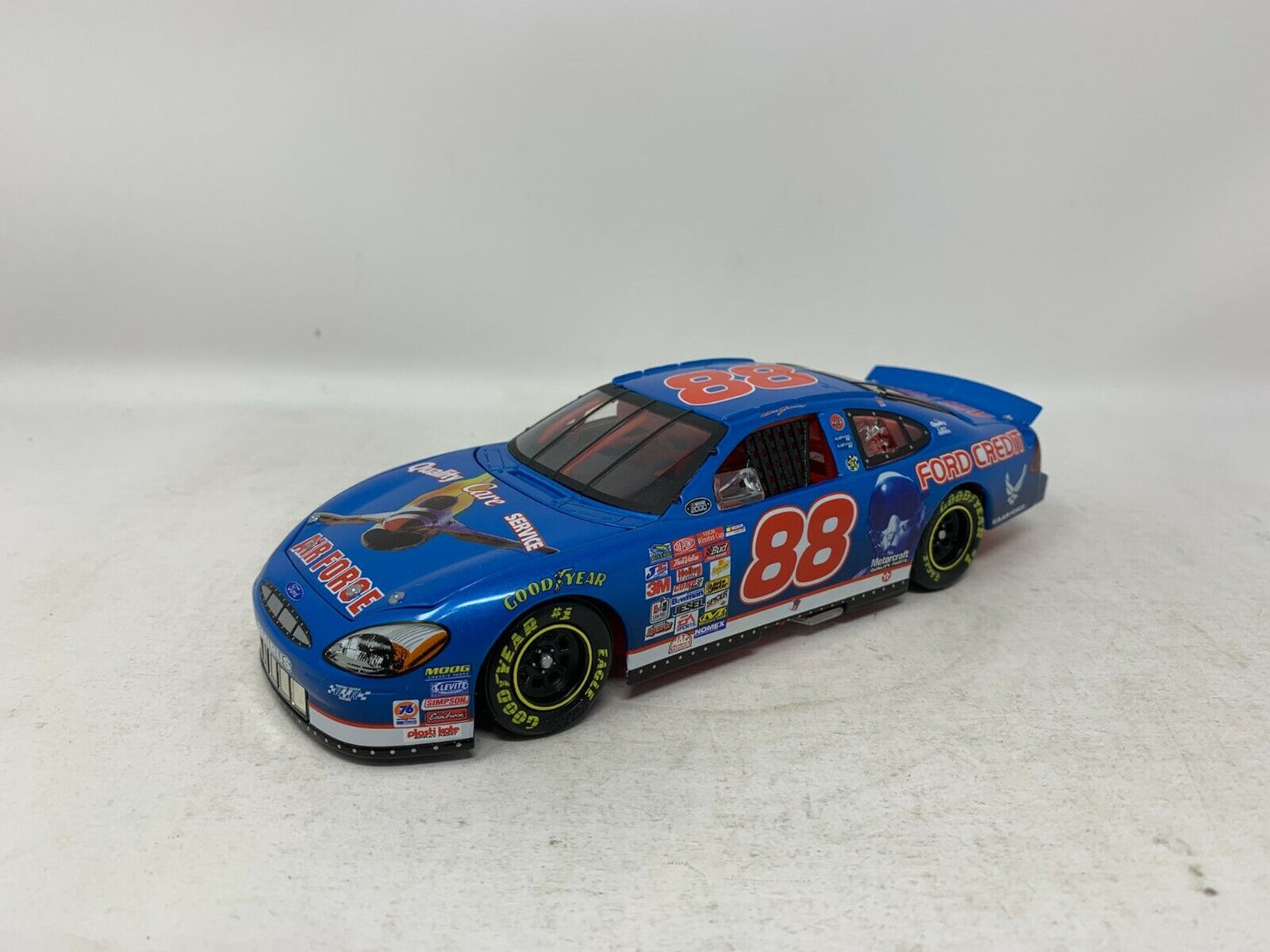 Action Nascar #88 Dale Jarrett Quality Armed Forces Air Force Ford 1:24 Diecast