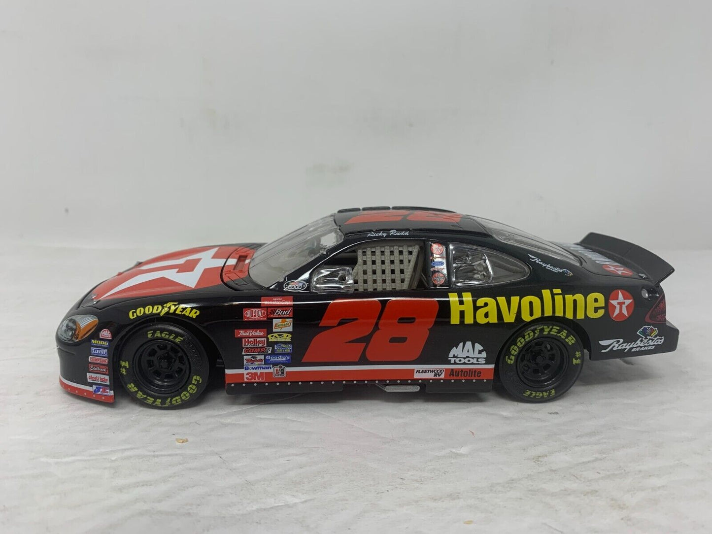 Action Nascar #28 Ricky Rudd Texaco 2000 Ford Taurus 1:24 Diecast