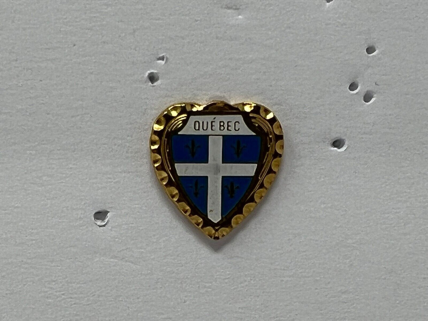 Quebec Flag Heart Patriotic Lapel Pin