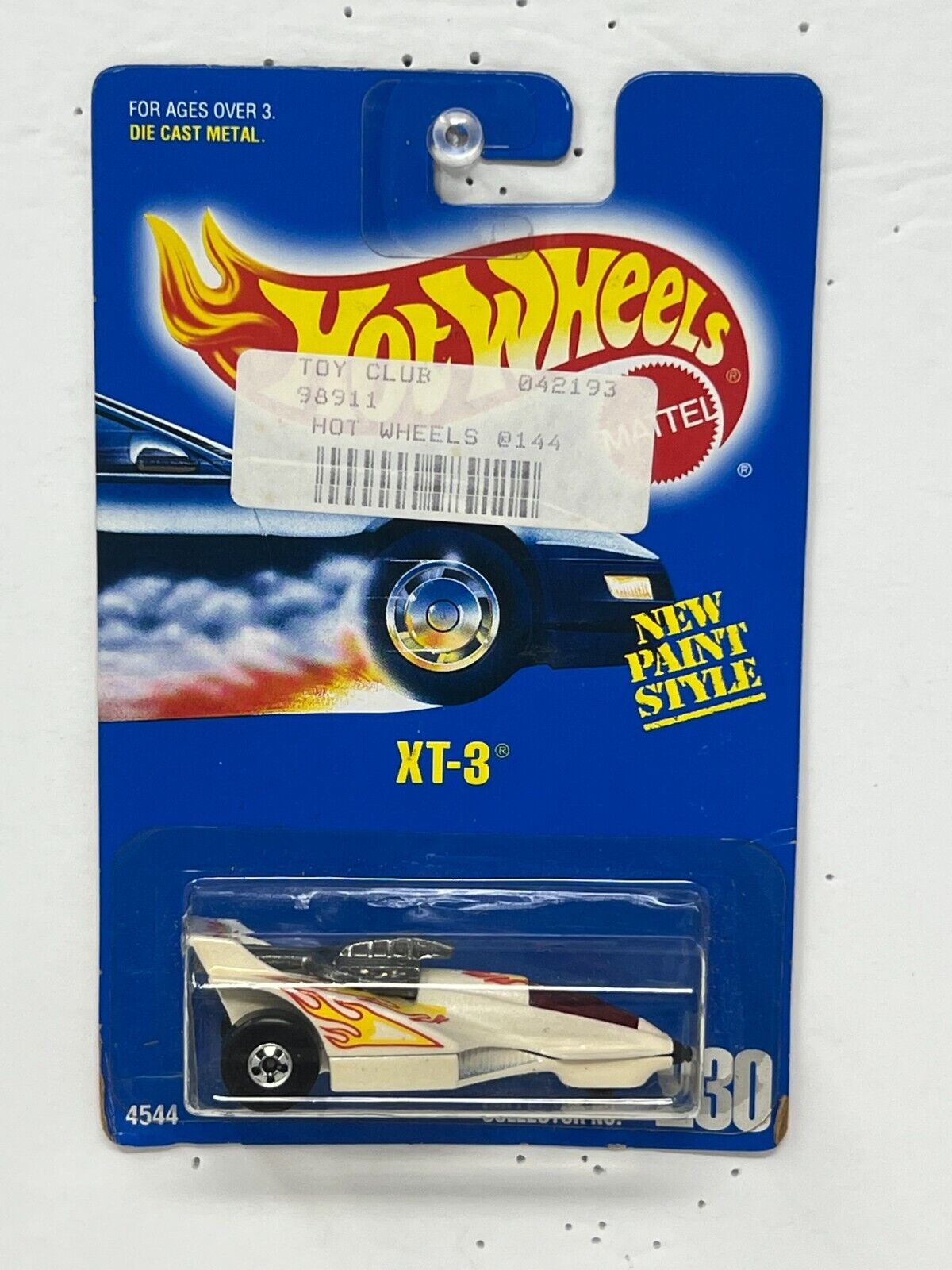 Hot Wheels 1992 XT-3 #230 1:64 Diecast