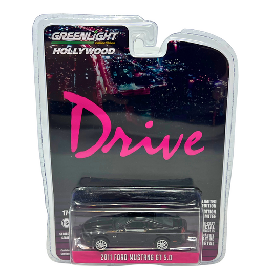 Greenlight Hollywood Drive 2011 Ford Mustang GT 5.0 1:64 Diecast