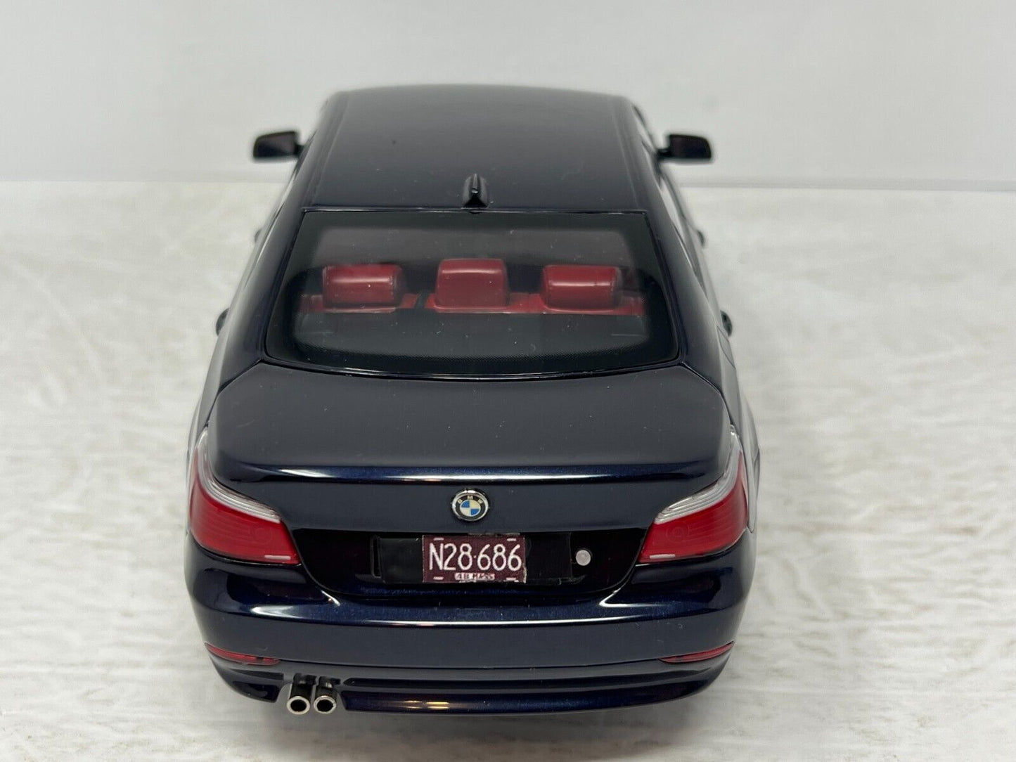 Kyosho BMW 545i Sedan Blue 1:18 Diecast