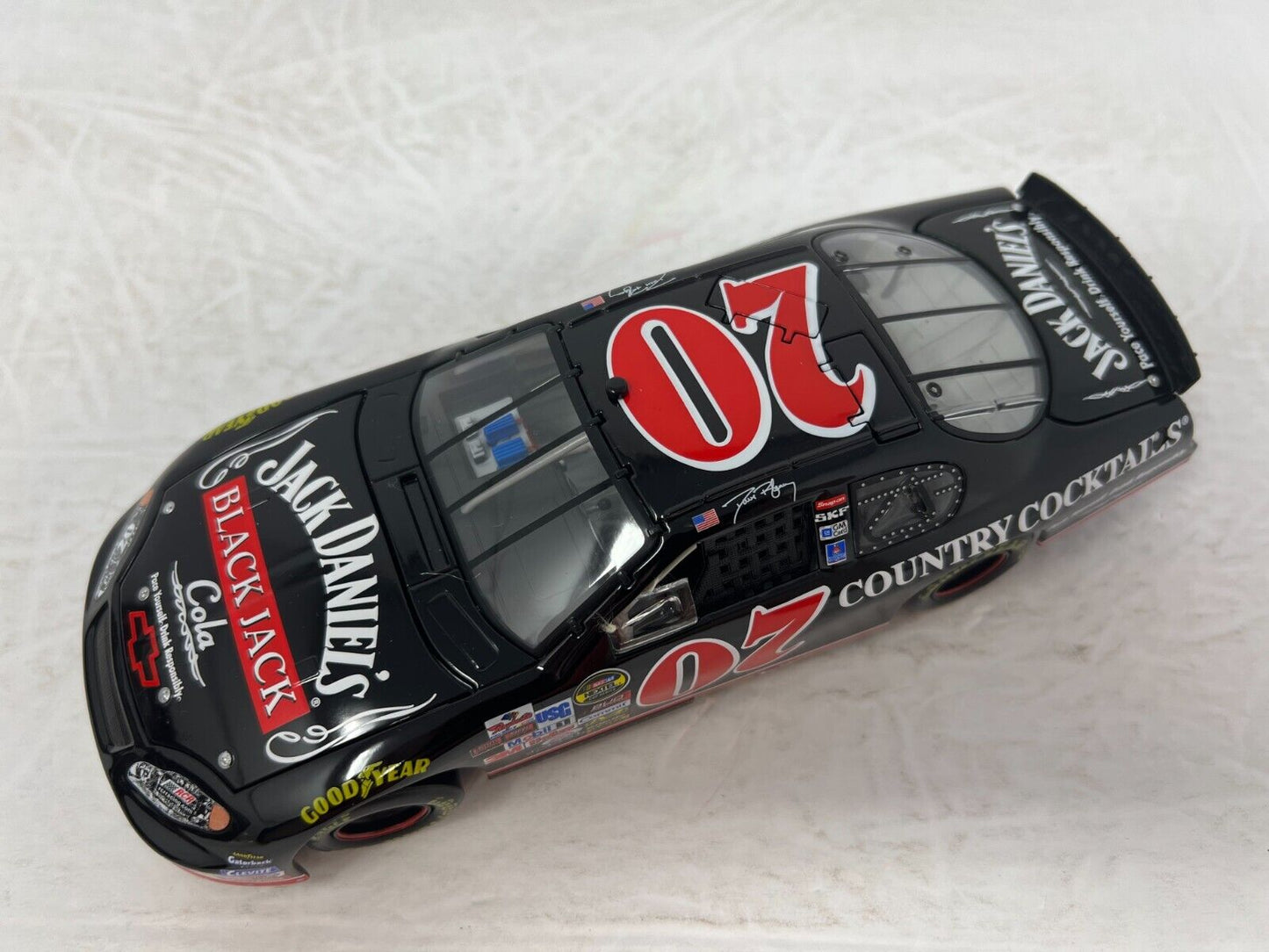 Action Nascar #07 Dave Blaney Jack Daniels Cocktails 2005 Dealers 1:24 Diecast