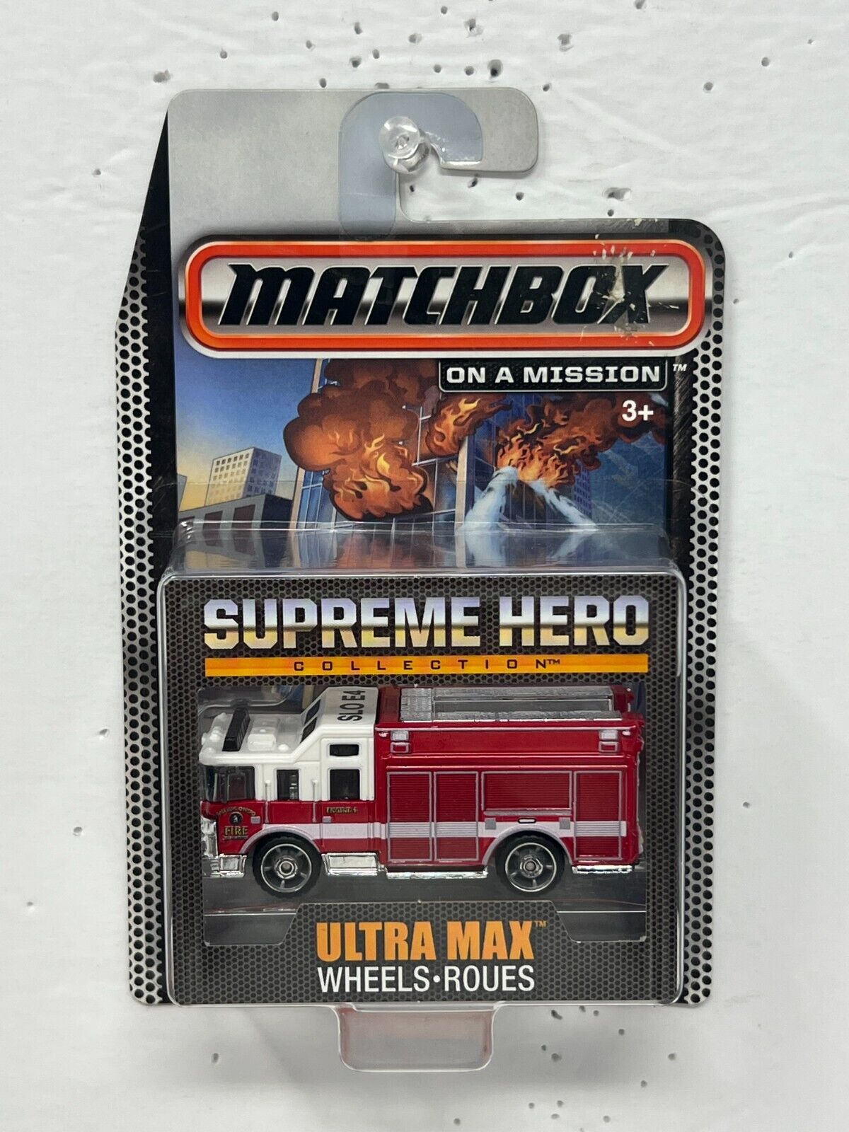 Matchbox On a Mission Supreme Hero Hazard Squad Ultra Max Wheels 1:64 Diecast