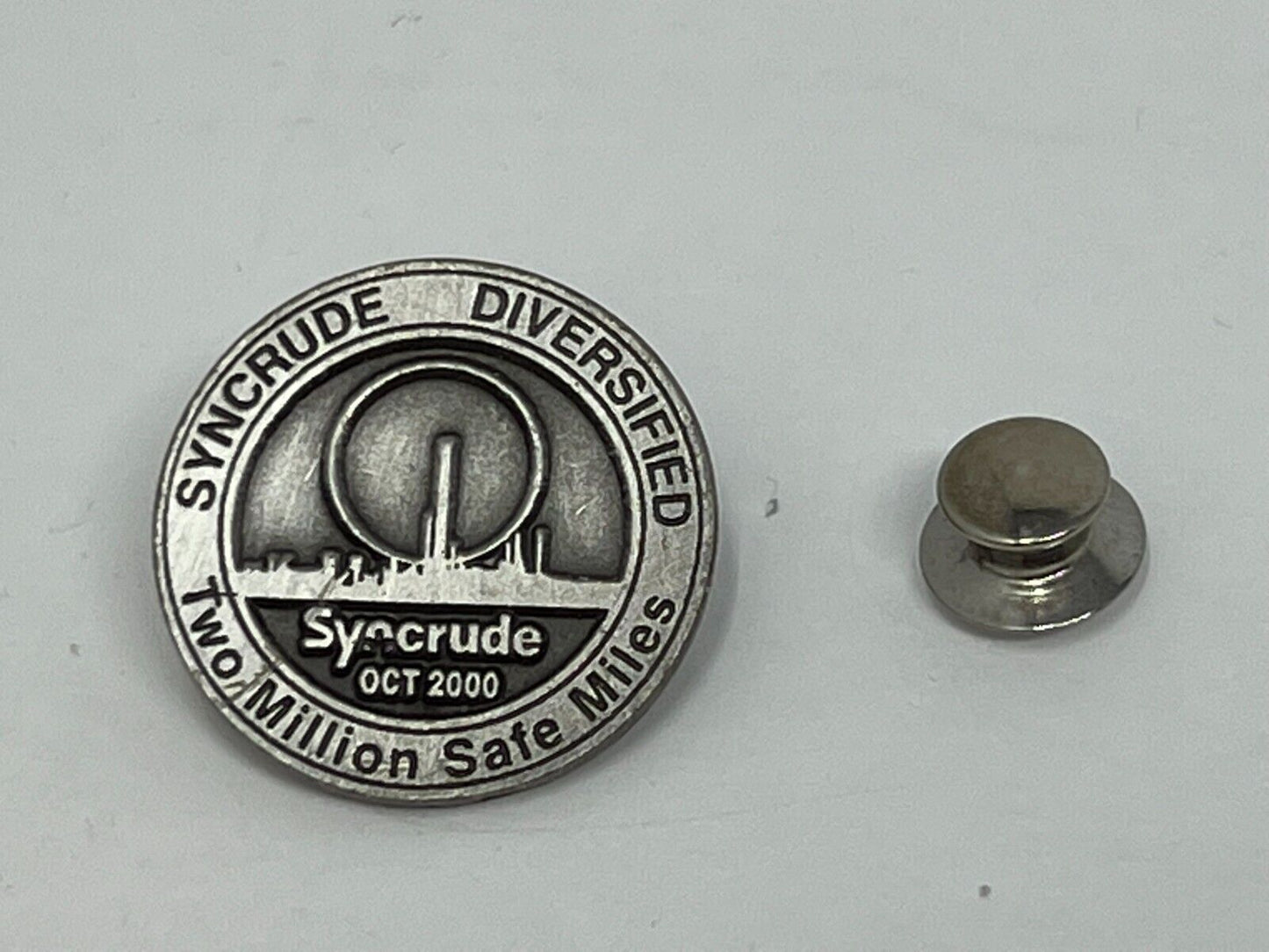 Syncrude Two Million Safe Miles Syncrude Diversified Gas & Oil Lapel Pin P1