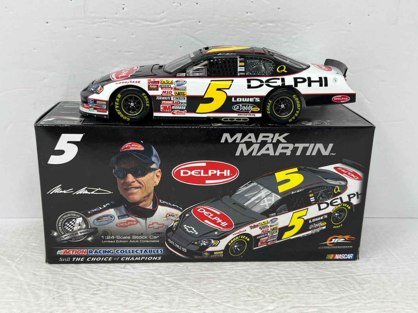 Action Nascar #5 Mark Martin Delphi 2008 Monte Carlo SS 1:24 Diecast