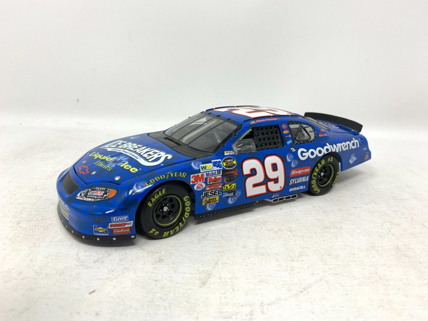 Action Nascar #29 Kevin Harvick GM Goodwrench Liquid Ice 2004 Chevy 1:24 Diecast