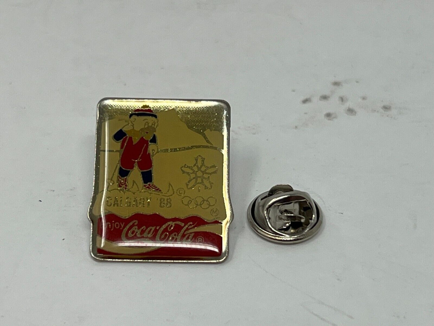 Coca Cola 1988 Calgary Winter Olympic Games (Skiing) Olympics Lapel Pin