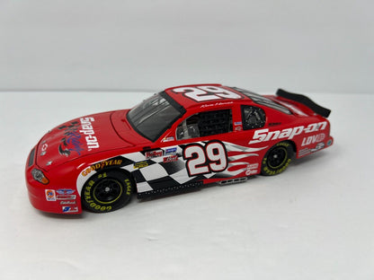 Action Nascar #29 Kevin Harvick Snap-On 2002 Chevy Monte Carlo 1:24 Diecast