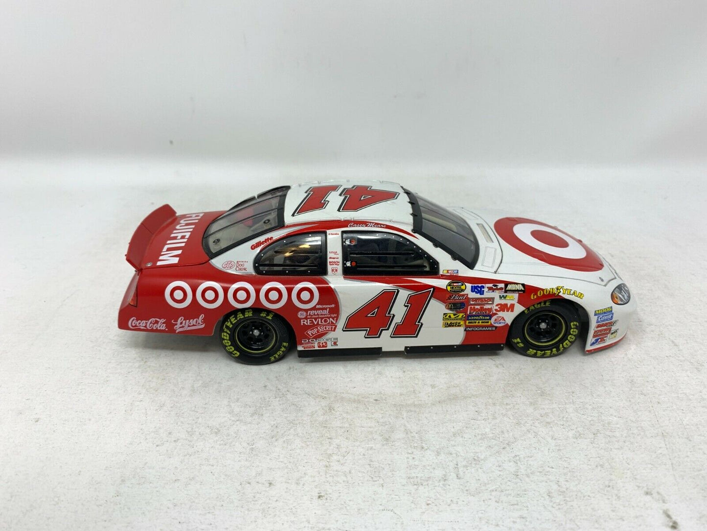 Action Nascar #41 Casey Mears Target 2004 Dodge Intrepid 1:24 Diecast