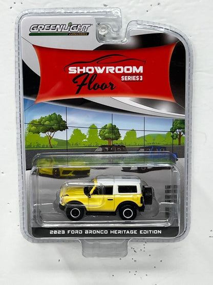 Greenlight Showroom Floor 2023 Ford Bronco Heritage Edition 1:64 Diecast