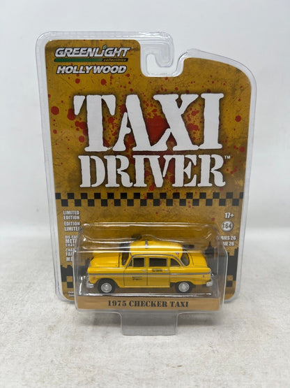 Greenlight Hollywood Series 26 Taxi Driver 1975 Checker Taxi 1:64 Diecast