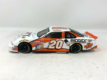 Action Nascar #20 Tony Stewart Home Depot Pontiac Grand Prix 1:24 Diecast