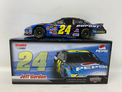 Motorsports Authentics #24 Jeff Gordon Pepsi 2007 Monte Carlo SS 1:24 Diecast