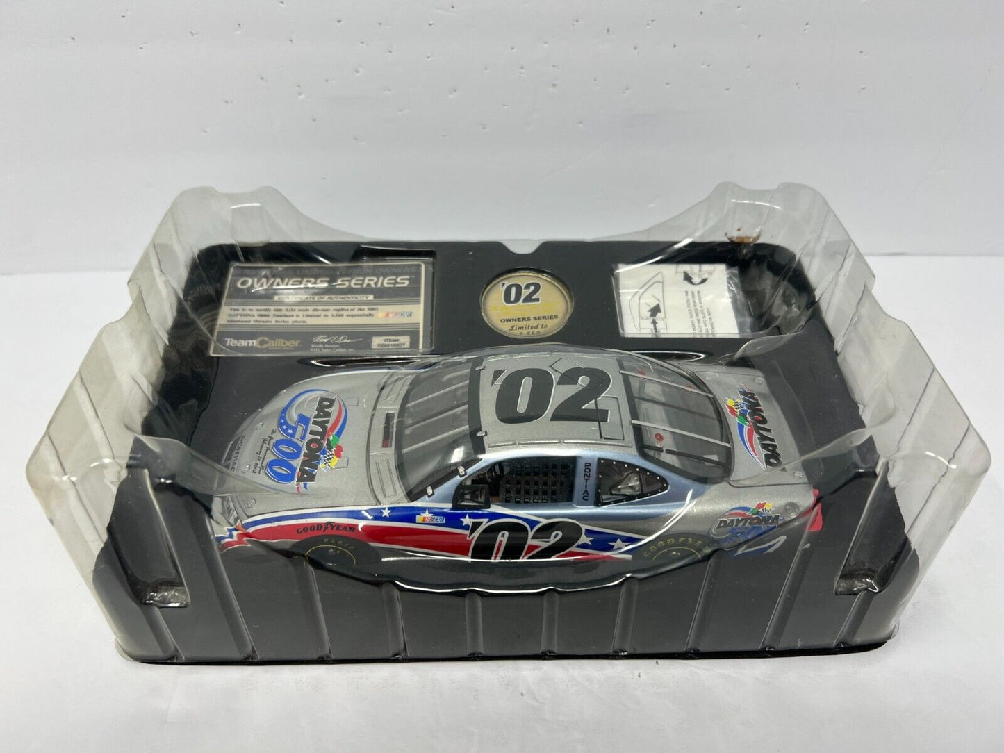 Team Caliber Owners Nascar 2002 Daytona 500 Pontiac Grand Prix 1:24 Diecast