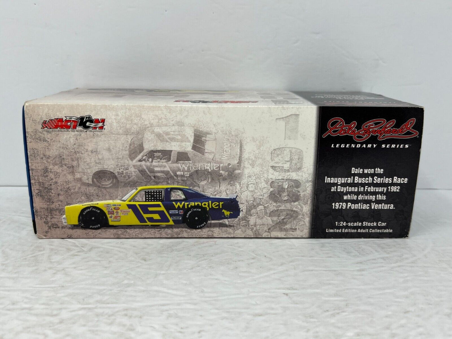 Action Nascar #15 Dale Earnhardt Sr. Wrangler Jean GM Dealers 1:24 Diecast