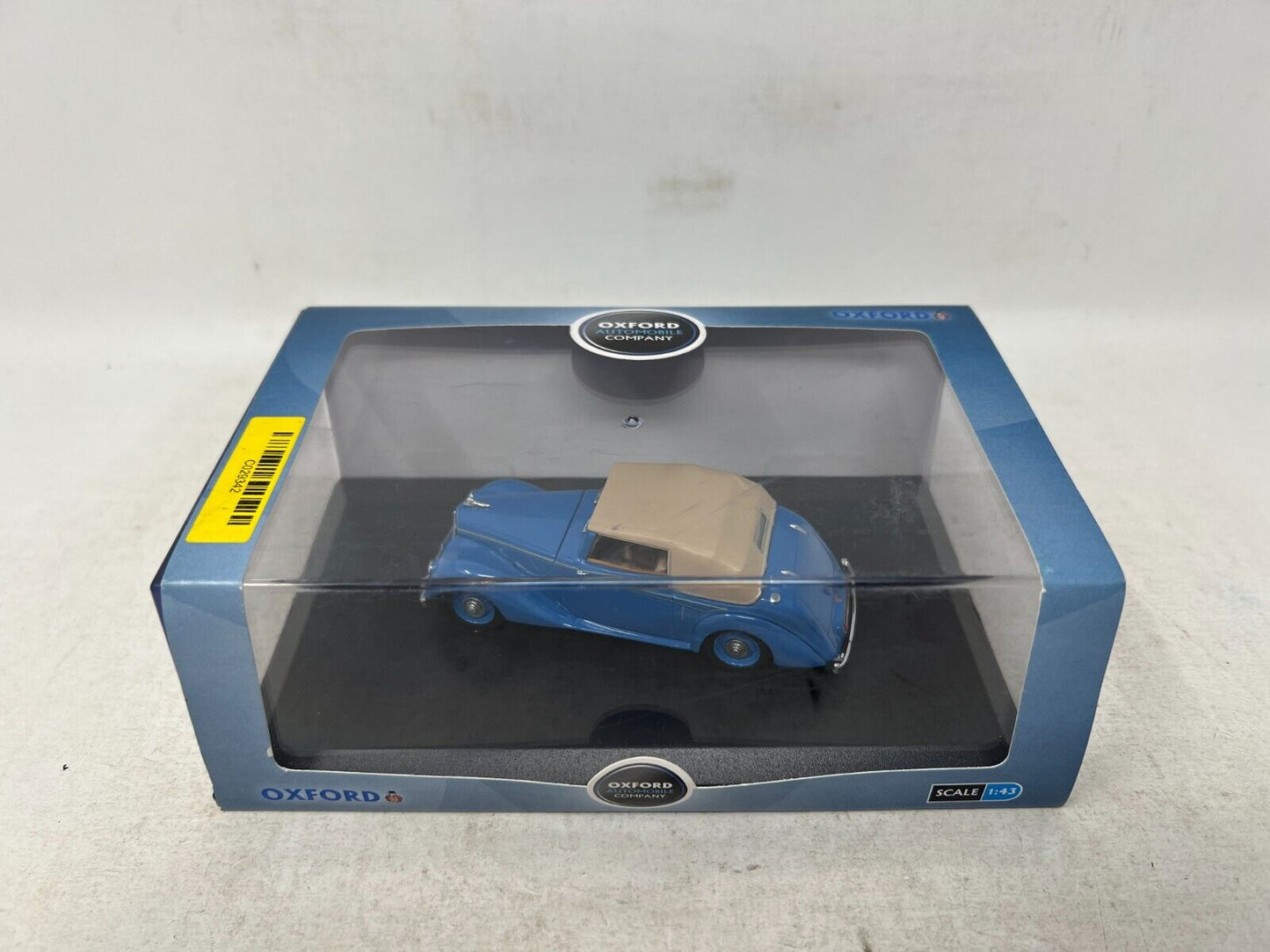 Oxford Diecast Armstrong Siddeley Hurricane Closed Bluebird Blue 1:43 Diecast