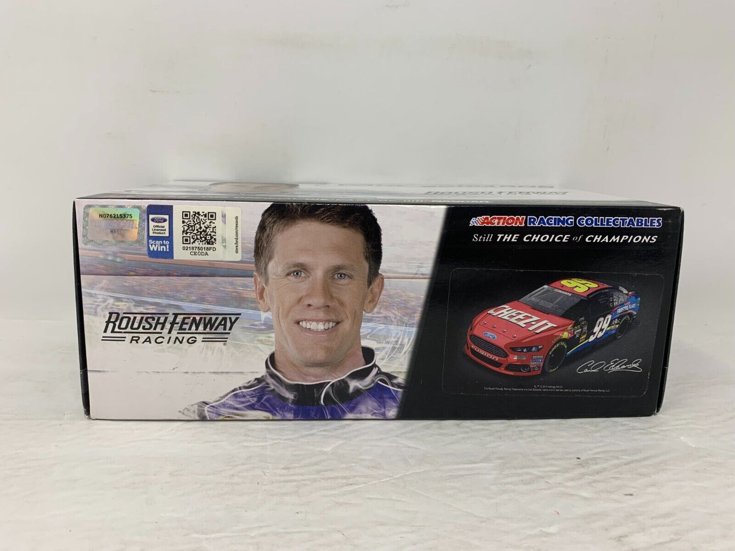 Lionel Racing Nascar #99 Carl Edwards Cheez-It 2013 Ford Fusion 1:24 Diecast