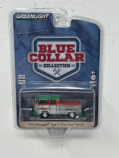 Greenlight Blue Collar 1979 Volkswagen Type 2 Crew Cab Pick-Up RAW 1:64 Diecast