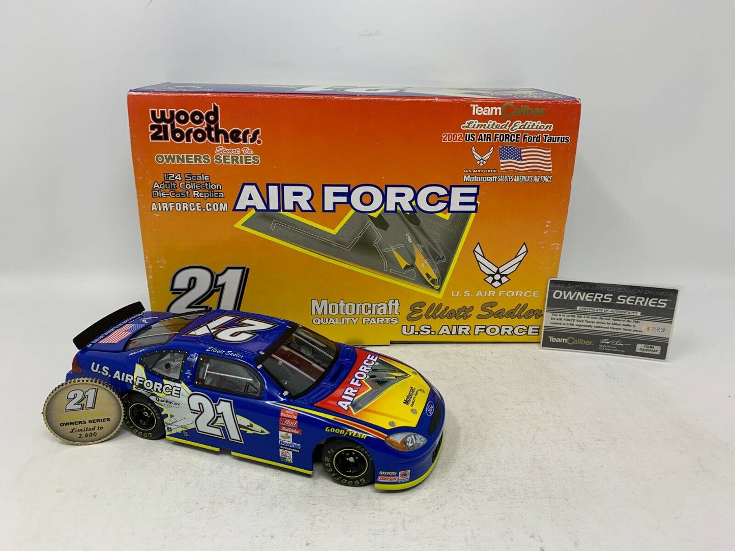 Team Caliber Owner Nascar #21 Elliott Sadler US Air Force Ford 124 Diecast