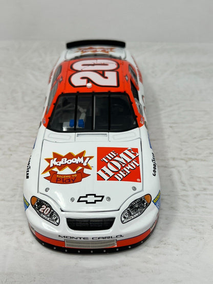 Action Nascar #20 Tony Stewart Home Depot Kaboom GM Dealers 2005 1:24 Diecast