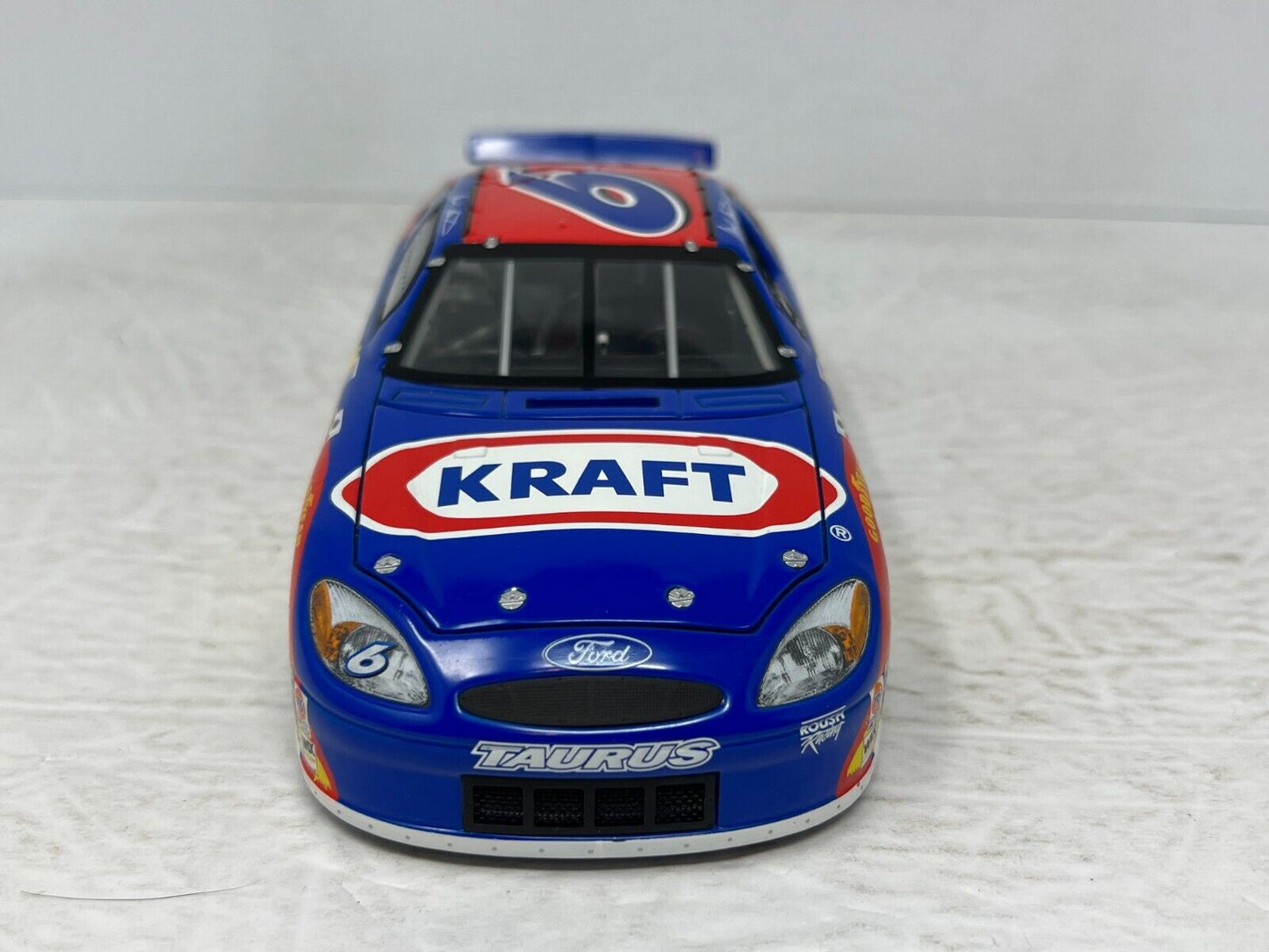 Team Caliber Owners Nascar #6 Mark Martin Kraft 2002 Ford Taurus 1:24 Diecast